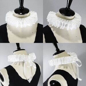 NWOT Victorian Renaissance Neck Ruff White Satin Clown Choker Collar Necklace -